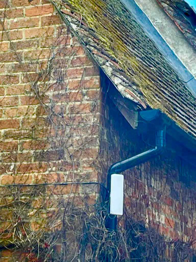 WiFi Extensions for Large Homes in Stonehouse 
